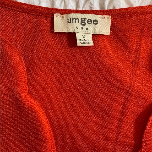 Red/ orange ADORABLE romper - Picture 3 of 4